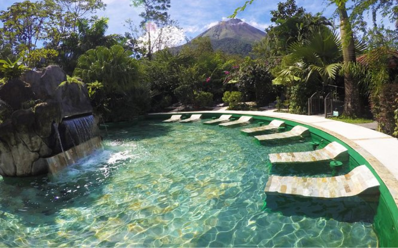 Hot springs in La Fortuna